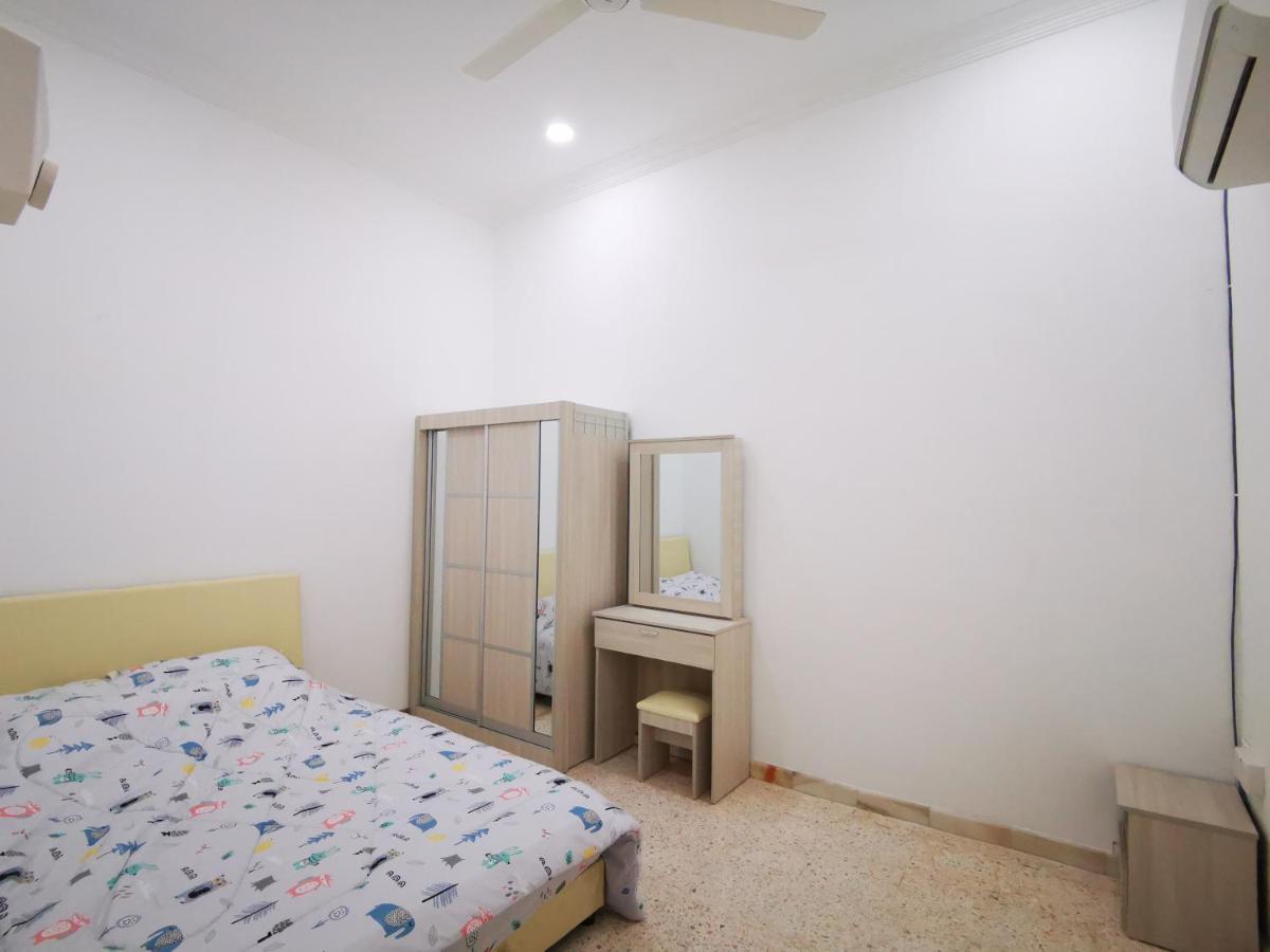 Bagan Terrace House Near To Sunway Carnival Mall, Seberang Jaya Villa Butterworth Exteriör bild